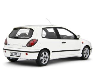 Fiat Bravo 2.0 HGT 1995 Bianco Laudoracing 1:18 Resinemodell (Türen, Motorhaube... nicht zu öffnen!)
